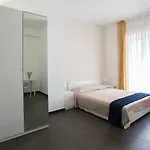 Rosella's 3* Matera