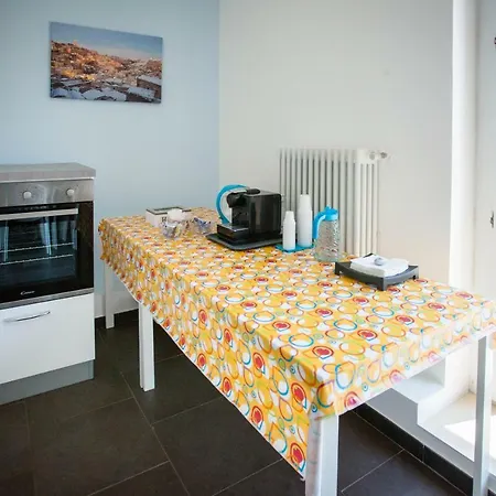 Rosella's Pensión Matera